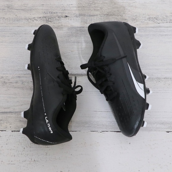 PUMA Ultra Play Firm Artificial Ground Cleat, Black White, 1 New Without Box - Picture 6 of 8